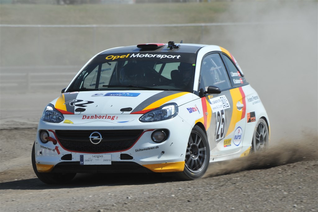 Lasse M. Sørensen og Karsten Isaksen fik stor succes på gruset i Sydjysk Rally